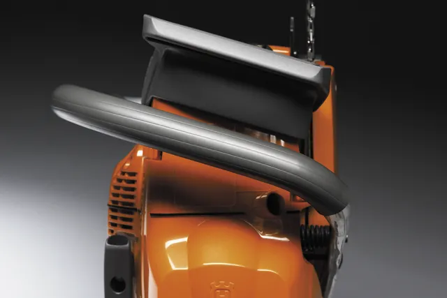 Husqvarna 372XP Pilarka spalinowa z wygiętym przednim uchwytem Husqvarna 372XP Pilarka spalinowa z wygiętym przednim uchwytem